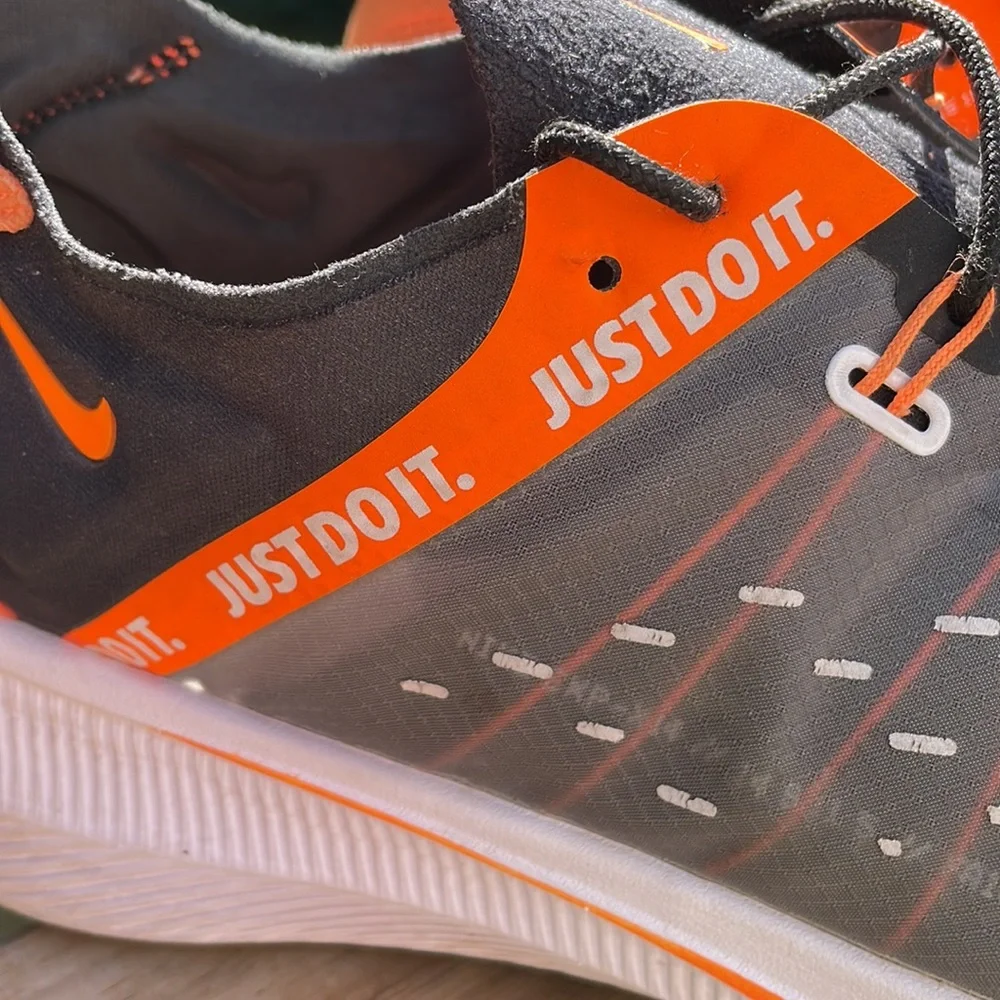 Mens Nike Sneakers- EXP- X14 SE Black/Orange/ White  Size 13 - Picture 3 of 14